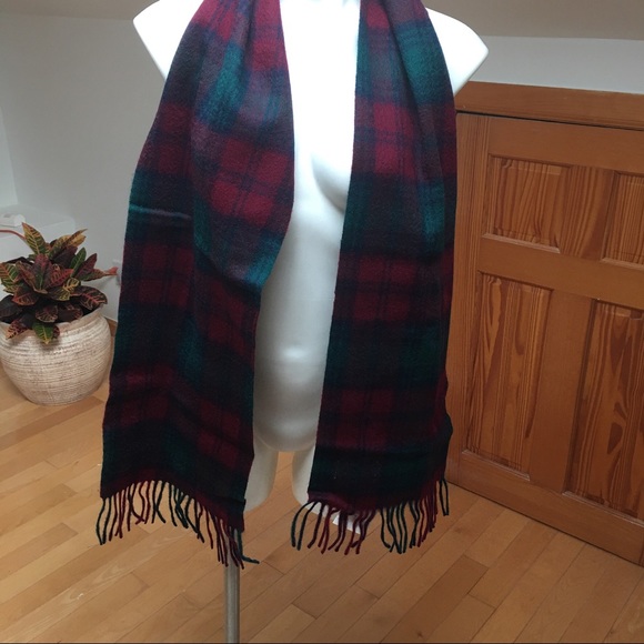 Edinburgh luxury Lamb’s wool 🥰 - Picture 3 of 10